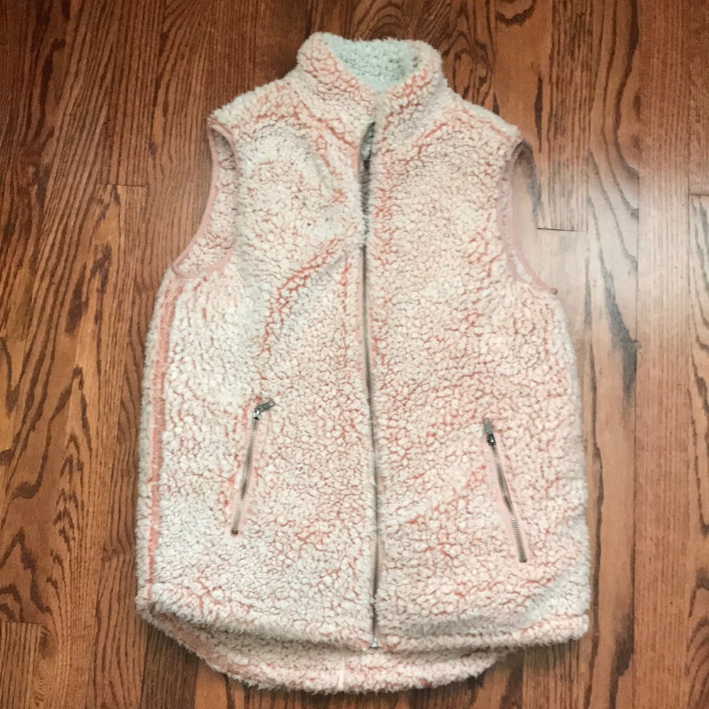 Furry vest by Blue Rain pink warm full zip S small sleeveless stadium vest